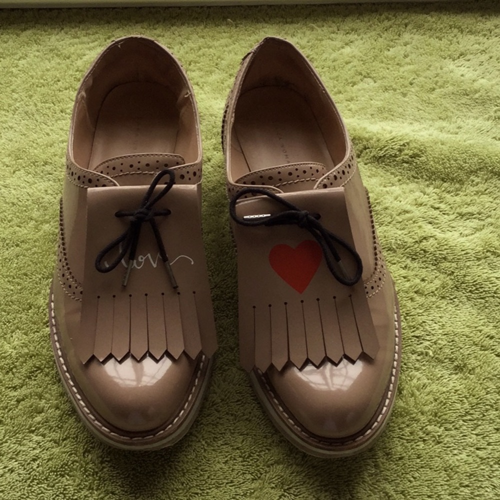 Wear your heart on your feet!!   Zara woman oxford lace up shoes 39